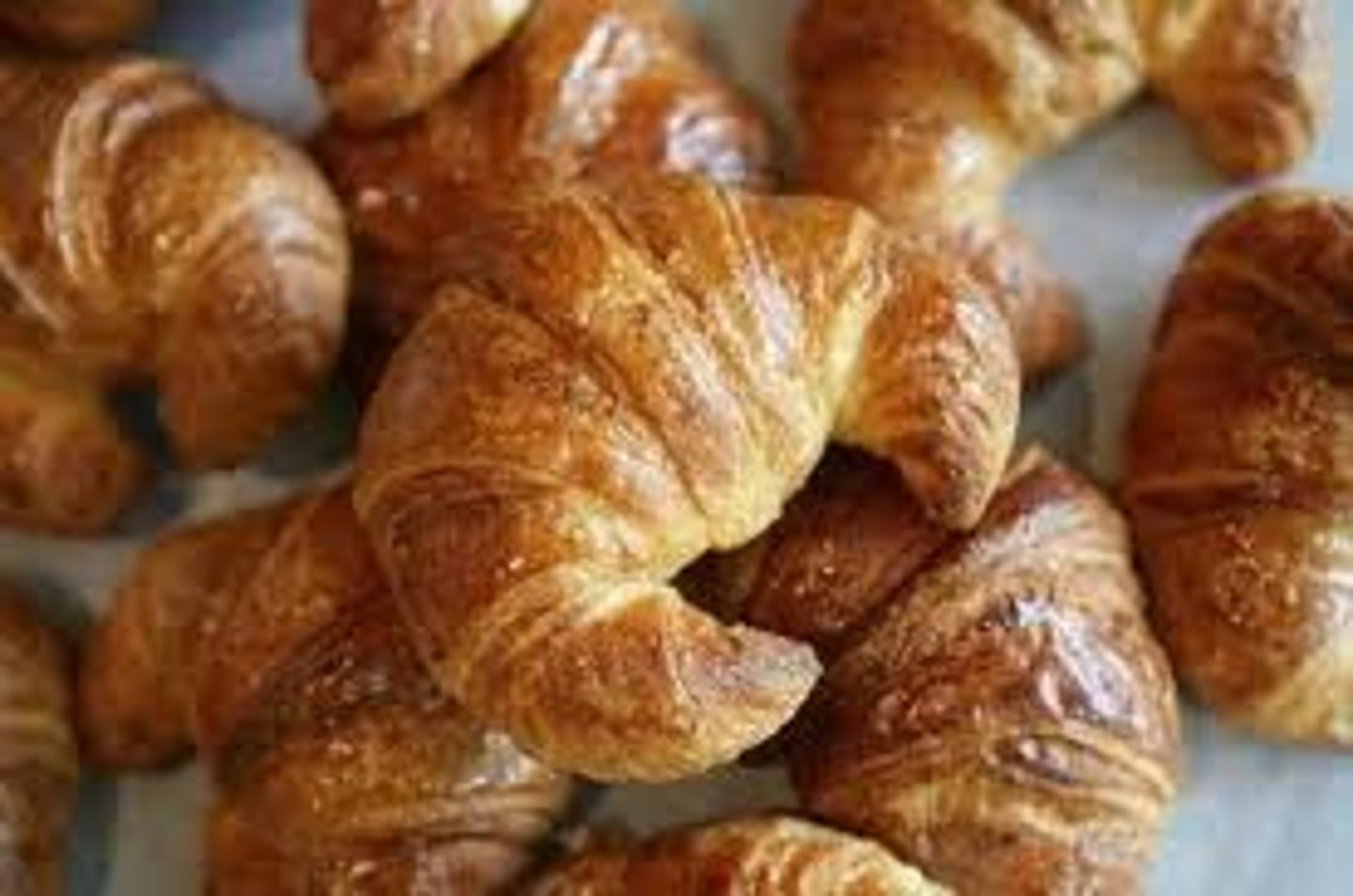 <p>a croissant (pastry)</p>