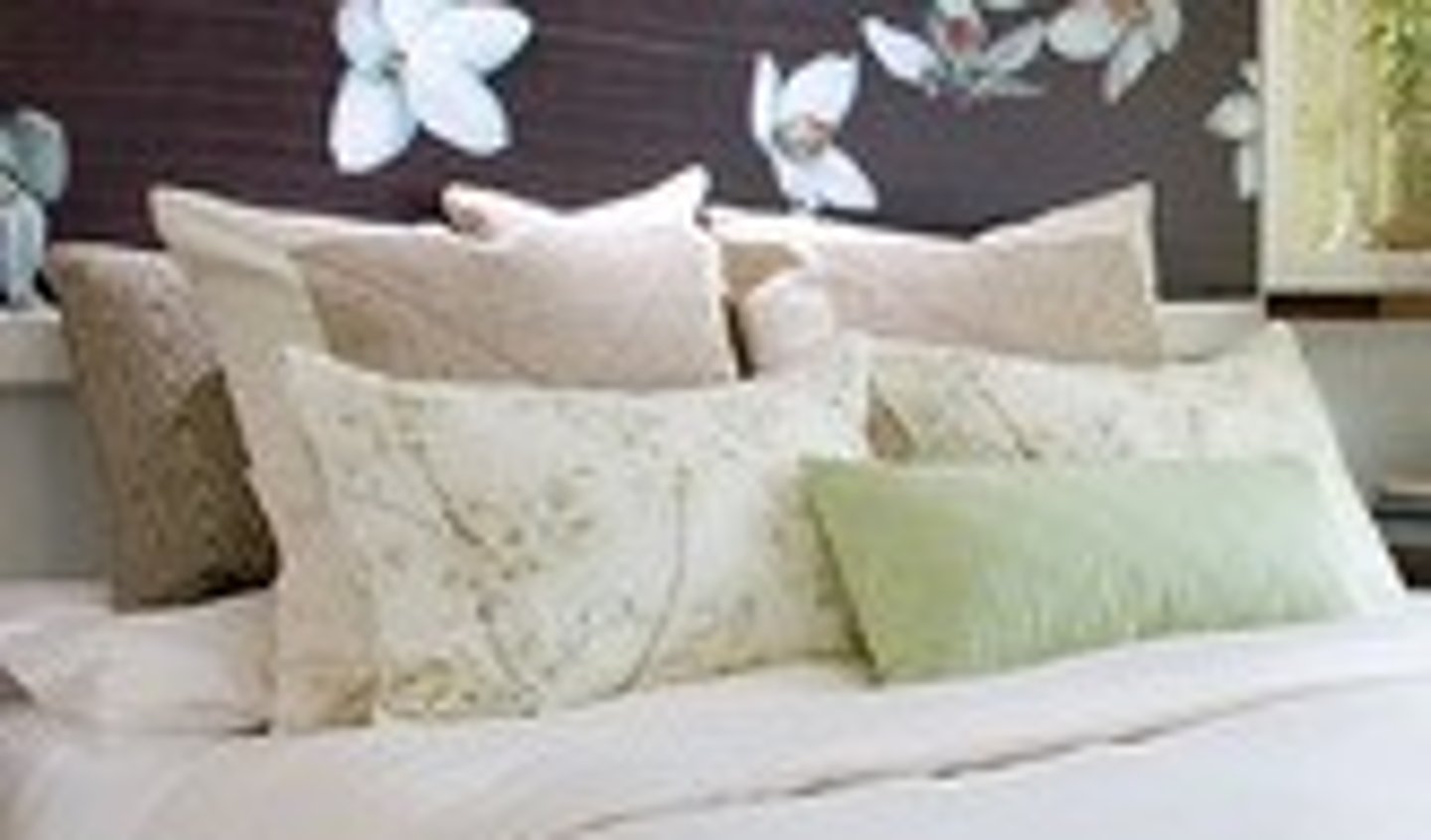 <p>まくら - gối - CHẨM, CHẤM</p>
