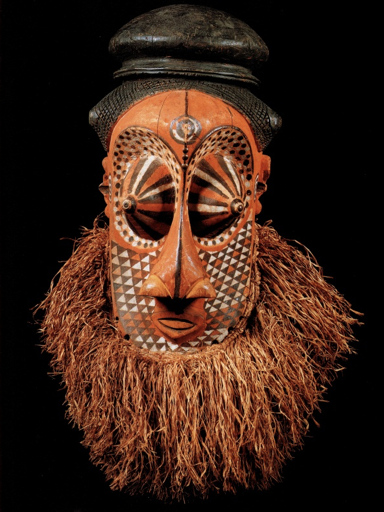 <p>Mulawalwa Mask</p>