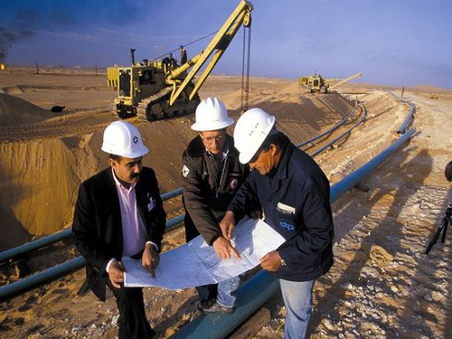 <p>engineer</p>