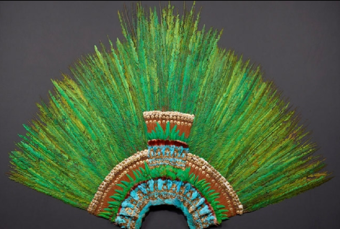 <p><strong>Ruler’s feather headdress (prob of Motecuhzoma II):</strong> Form</p>