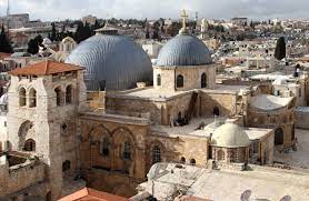 <ol><li><p>basilica</p></li><li><p>Constantine sought to assert Christian dominance in a space that is sacred to multiple religions (Islam and Judaism)2</p></li><li><p>Framed Christian sites such as crucifixion and burial</p></li><li><p>Made sacred with silks, gold, and jewels</p></li></ol>