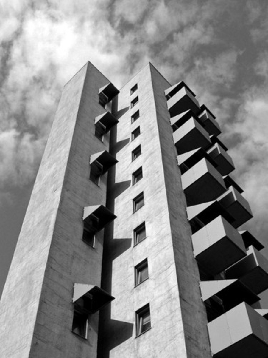 <p>Peter Eisenman</p><p>(Deconstructivism)</p>