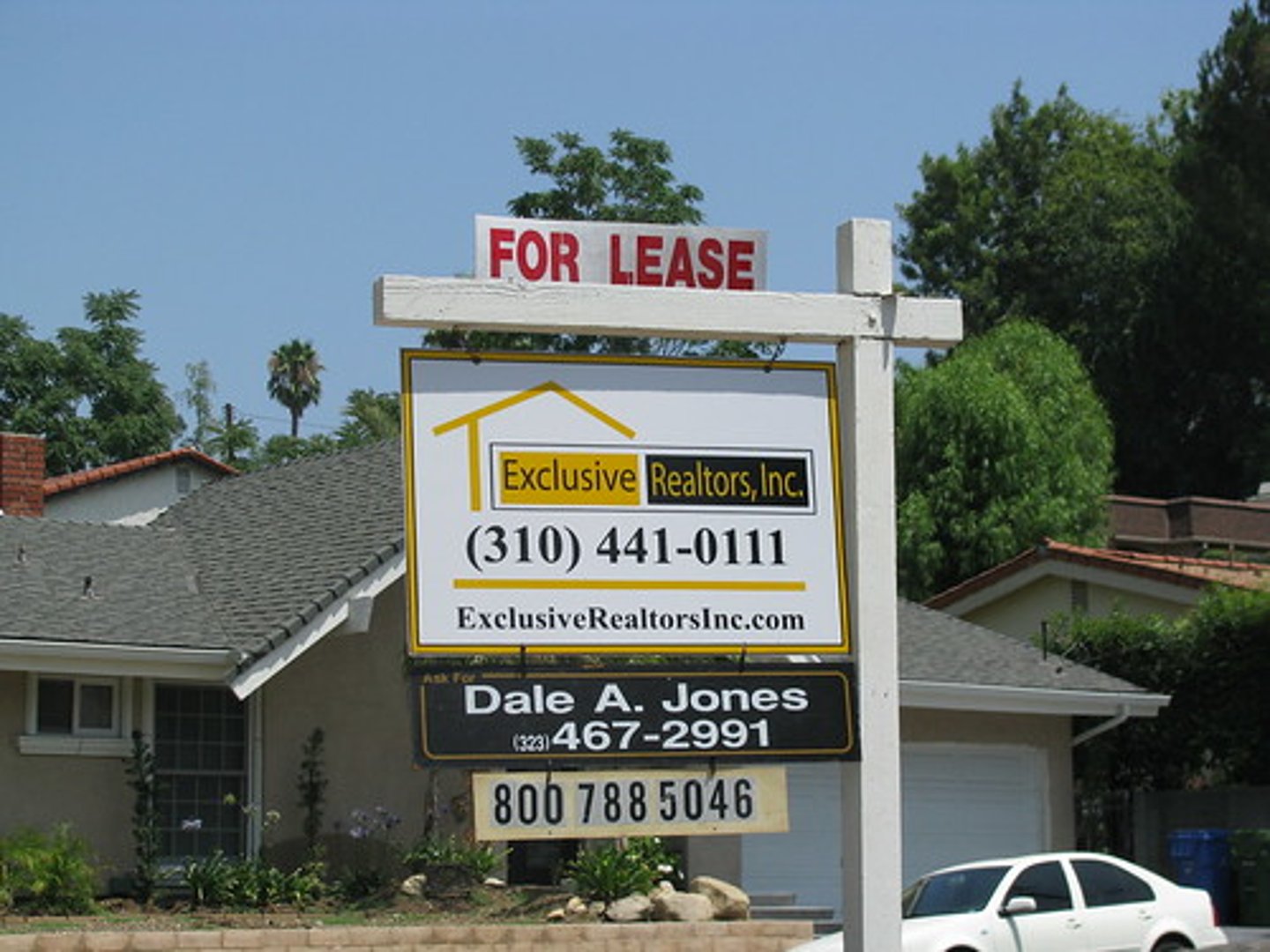 <p>/lis/ cho thuê, hợp đồng thuê</p>