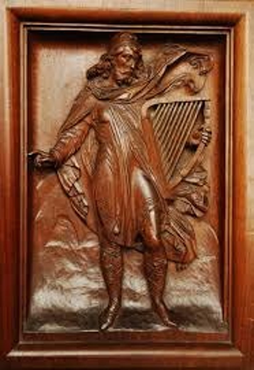 <p>? (in carved walnut)</p>