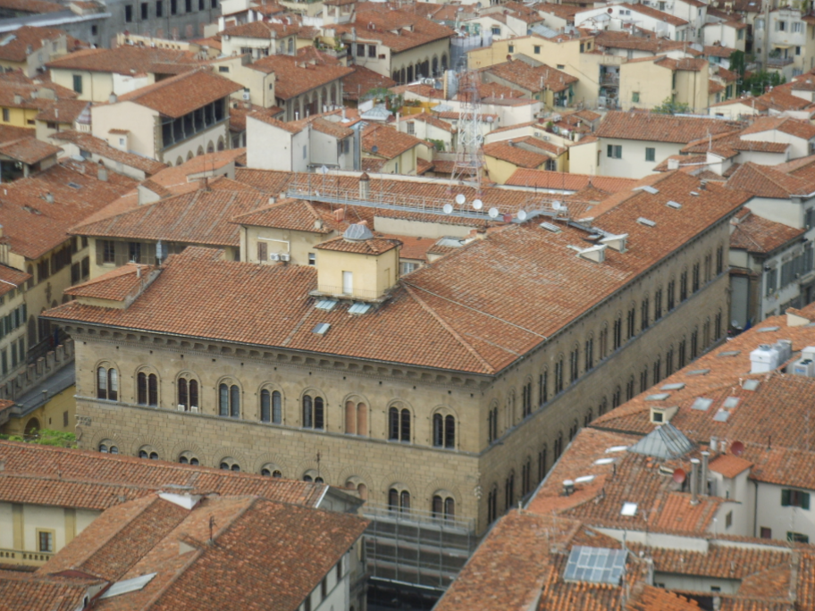 <p>Michelozzo</p><p>Palazzo Medici</p><p>patron: Medici family</p><p>Florence, Italy</p><p>1444</p>