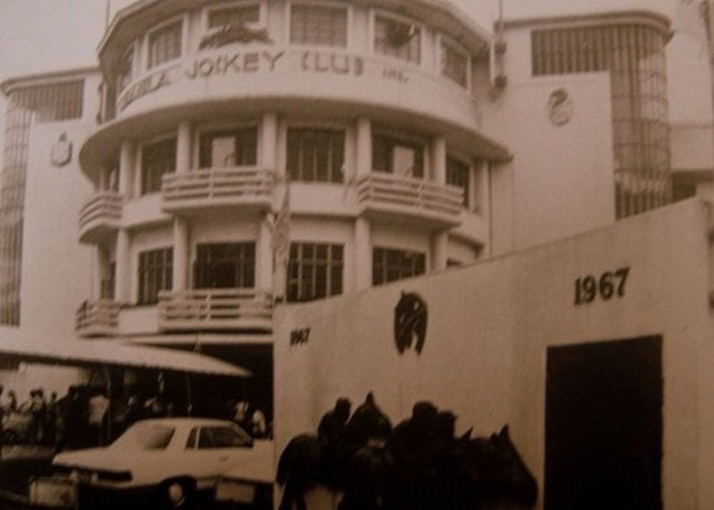 <p>Manila Jockey Club</p>