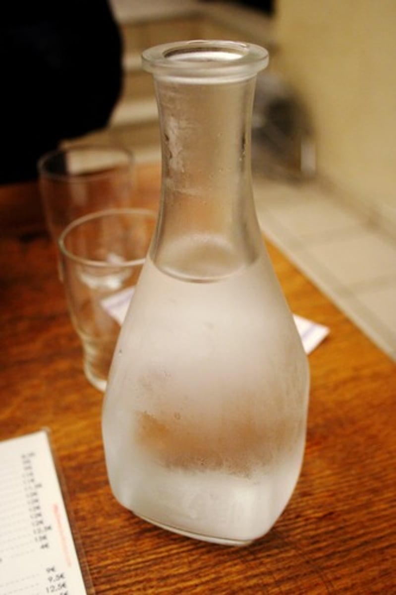 <p>a pitcher of water</p>