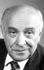 <p>Ролан Быков</p>