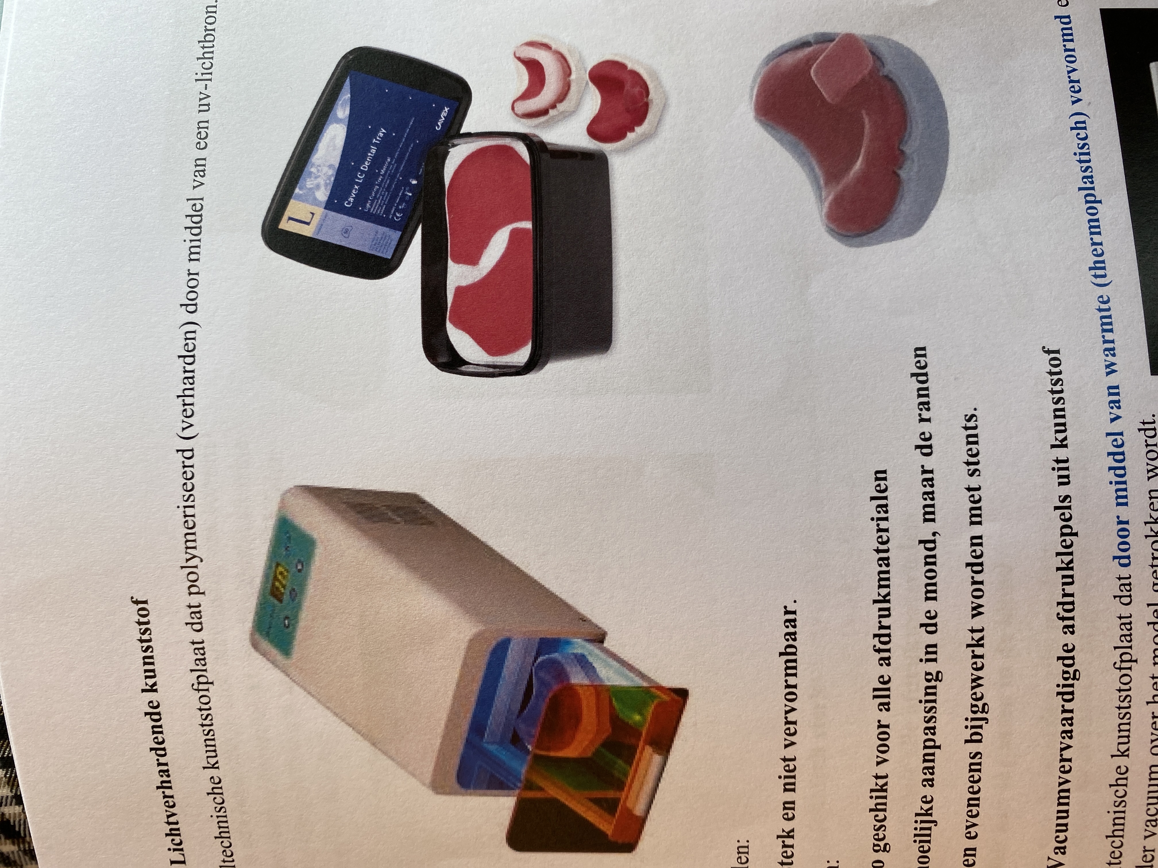 <p>Welke voordelen lichtverhardende kunststof?</p>