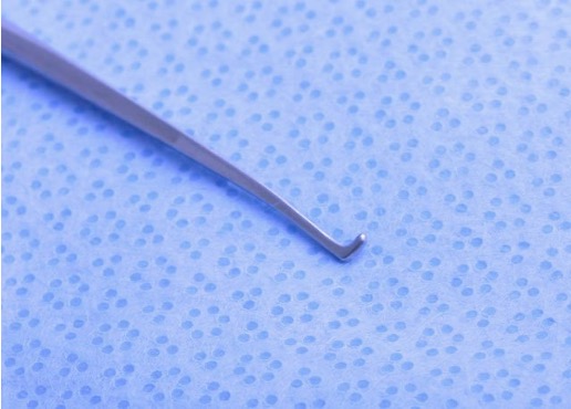 <p>retract nerves or blood vessels to gain better surgical site exposure, available in different sizes (micro and regular) </p>