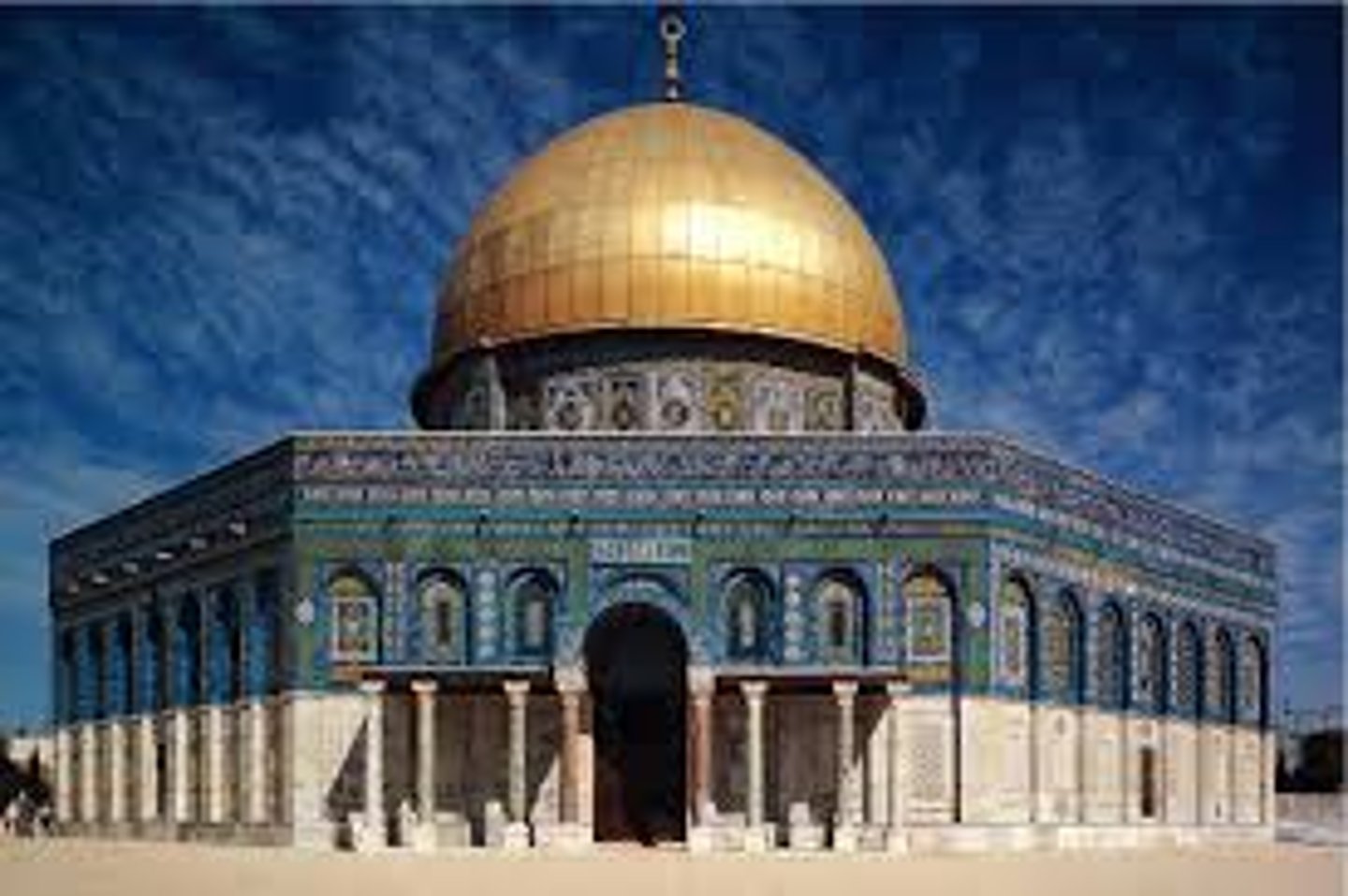 <p>691-692. Stone Masonry, wood roof, glazed ceramic tile, MOSAICS, gilt aluminum, bronze DOME! Jerusalem<br>One of the first ever made, commissioned by Umayyad caliph Abd al-Malik to be a religious focal point.<br>Significant to all Abrahamic faiths:<br>Christianity: Rock where Abraham almost sacrificed Isaac.<br>Islam: where muhammed embarked on his ascension to heaven<br>Judaism: the rock where God created the world.<br>Pilgrimage site (COMPETING WITH MECCA, CIVIL WAR). Also designed to circumambulate! Woaw<br>Shape and size are similar to Christian martyriums (SAN VITALE!!!! Remember this..) Perhaps built to outshine christianity hmm?<br>Contains some of the OLDEST quran verses, FIRST building to have verses IN the architecture!!!!!!! What!!<br>Striped architecture similar to many islamic buildings<br>Exterior columns are from roman ruins so spolia :) (SPOLIA!!!! GUYS!!!!)</p>