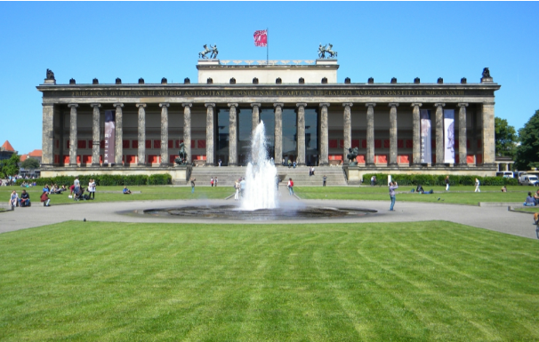 <p>Altes Museum Columns</p>