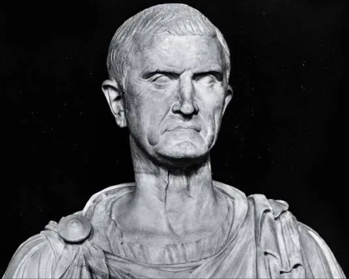 <p>What were Crassus’ strengths in 60 BC? Give 2 strengths</p>