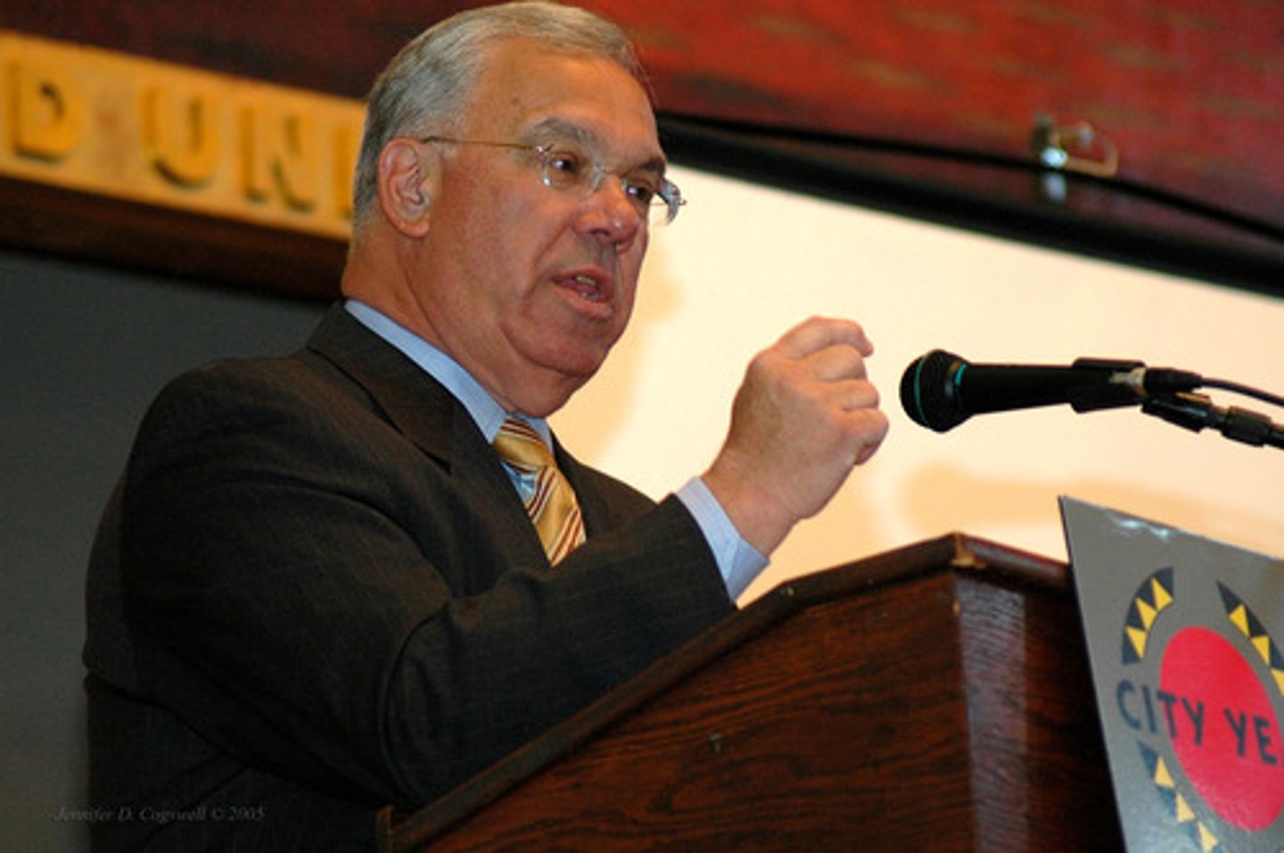 <p>thị trưởng</p>