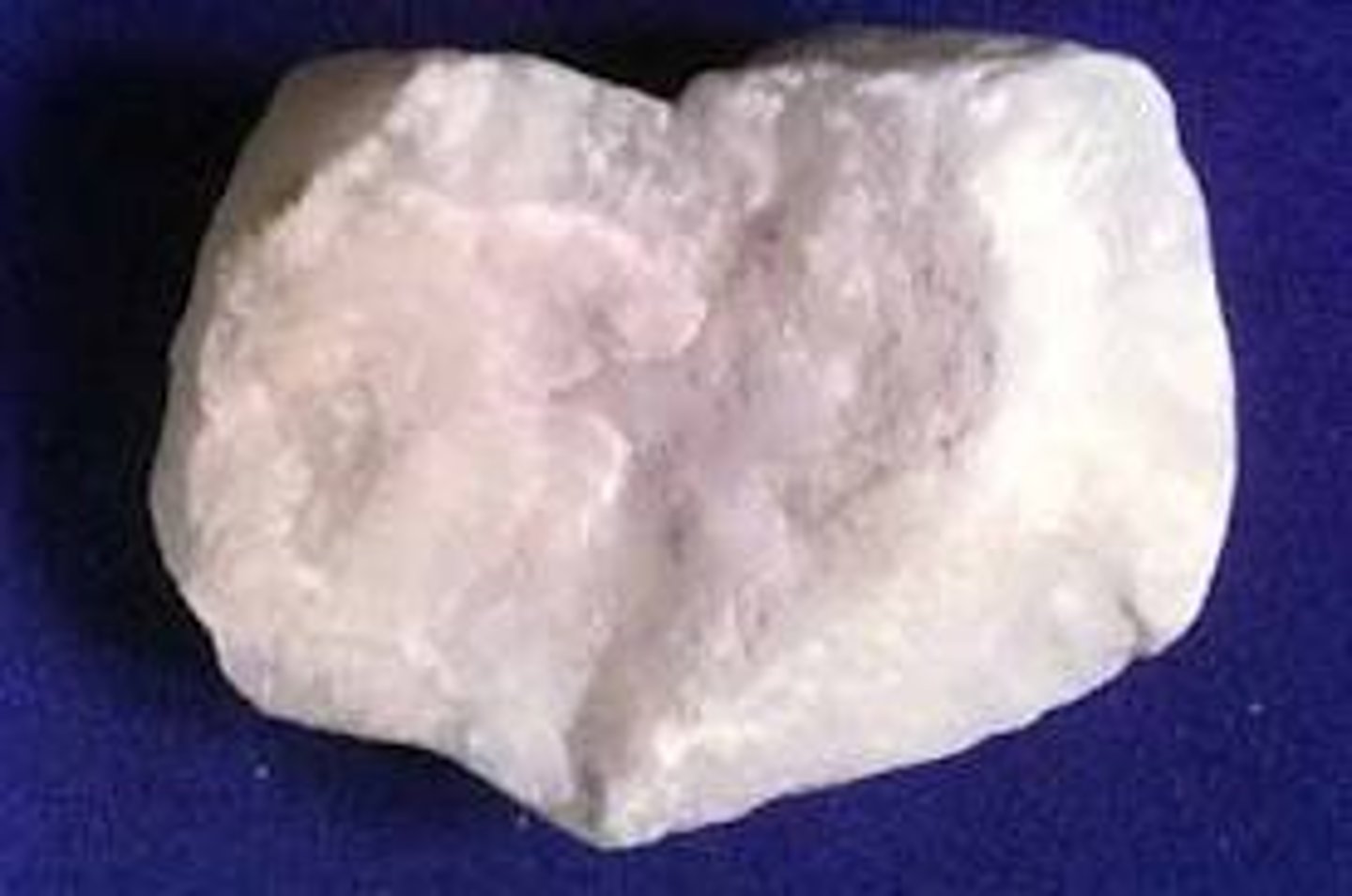 <p>A white or delicately tinted fine-grained, massive gypsum.</p>