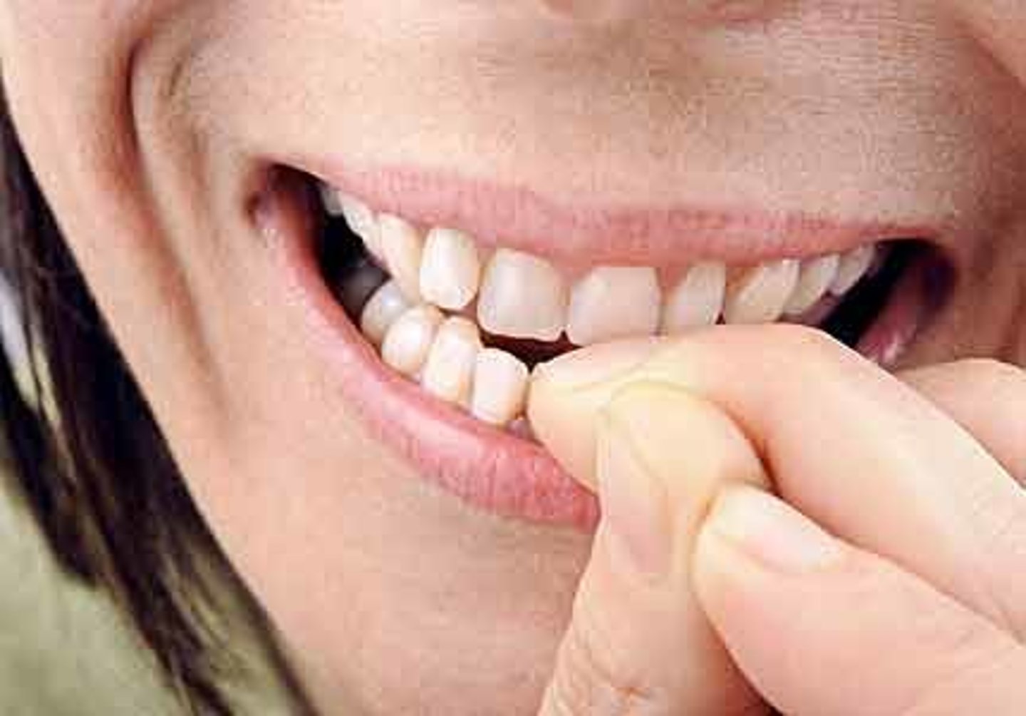 <p>to close my teeth on something</p>