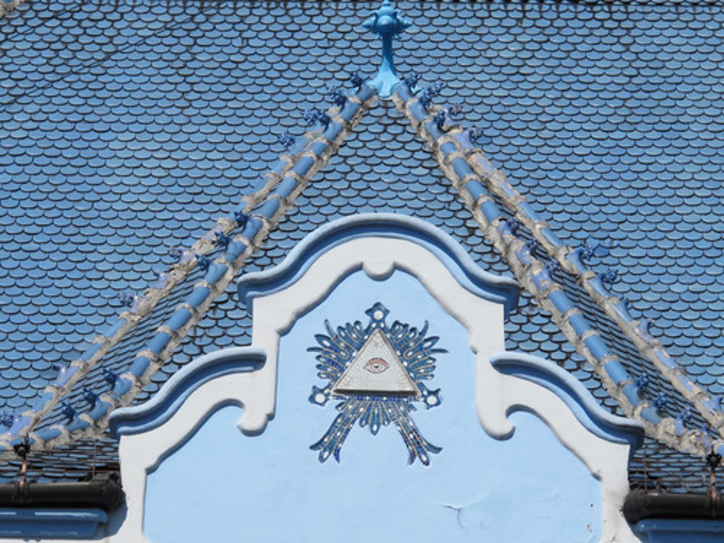 <p>Light Blue</p>