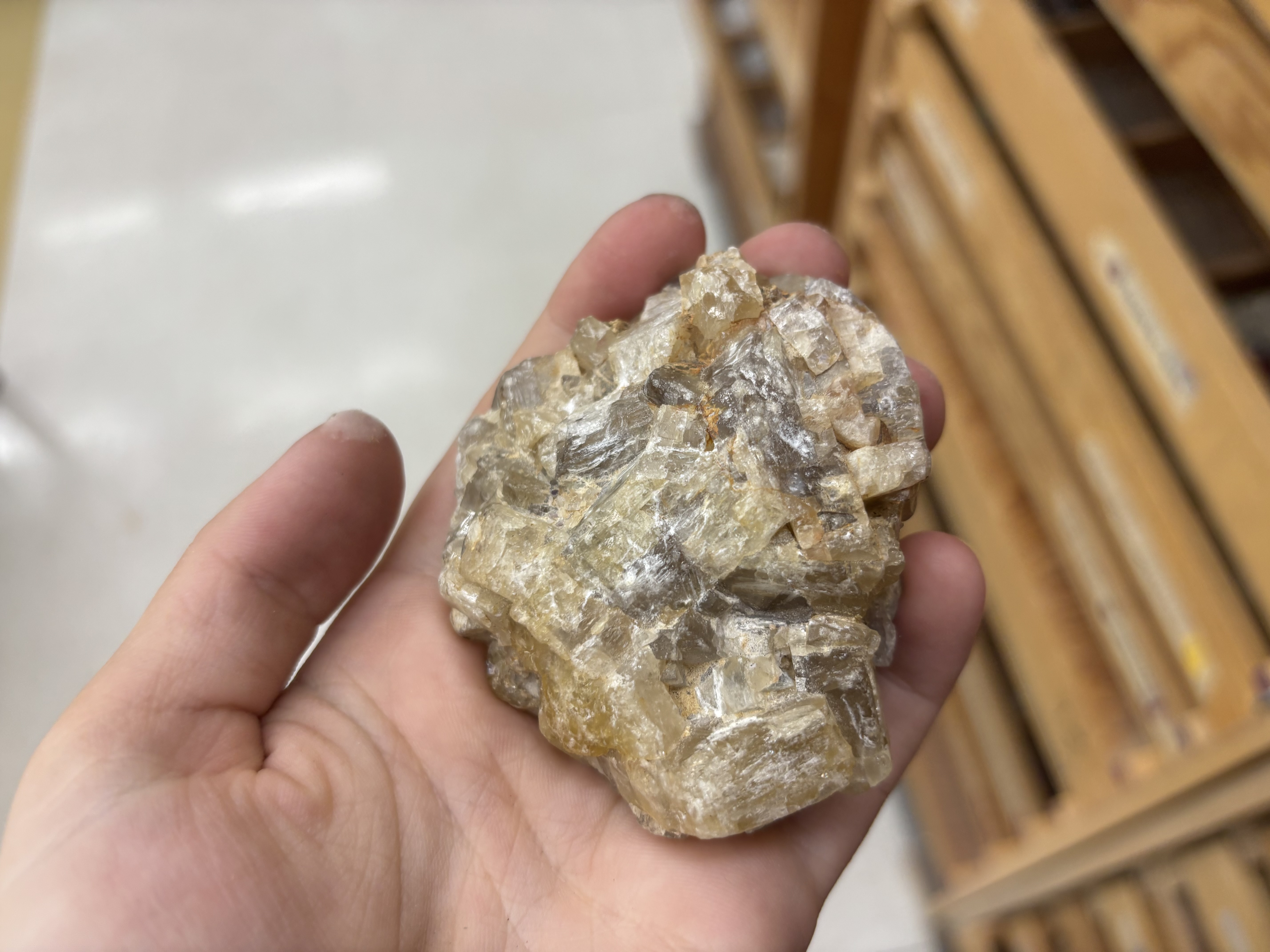 <p>Mineral, diagnosis</p>