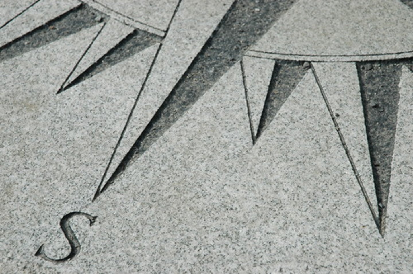 <p>south</p>