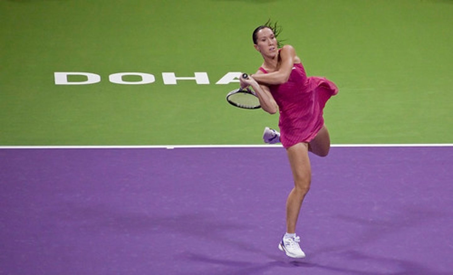 <p>female player</p>