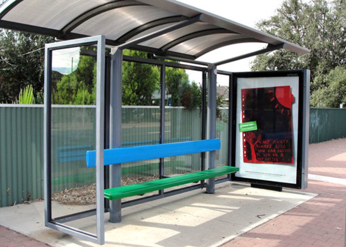 <p>Halte/stasiun</p>