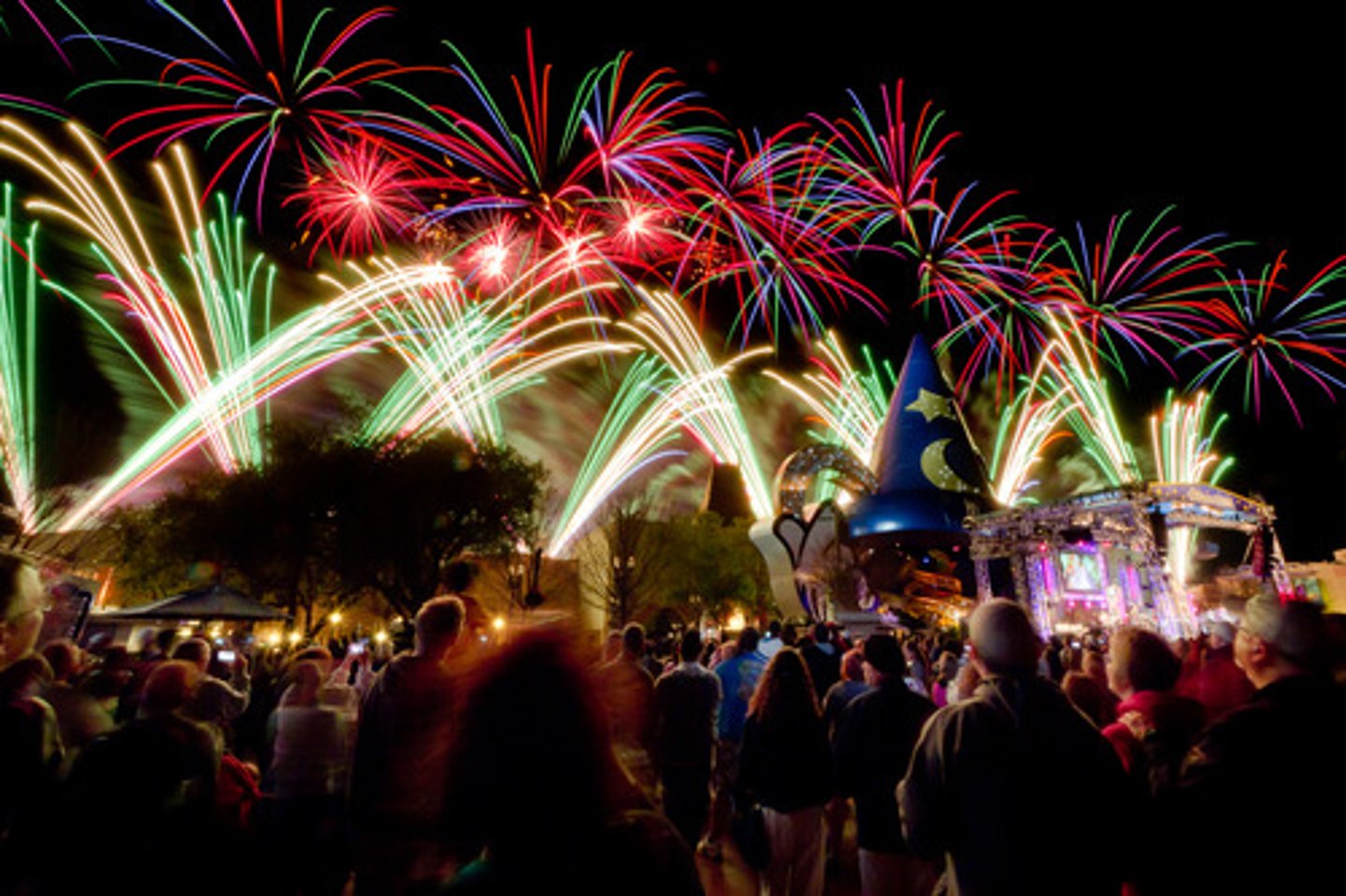 <p>Hùng vĩ , đẹp mắt</p>