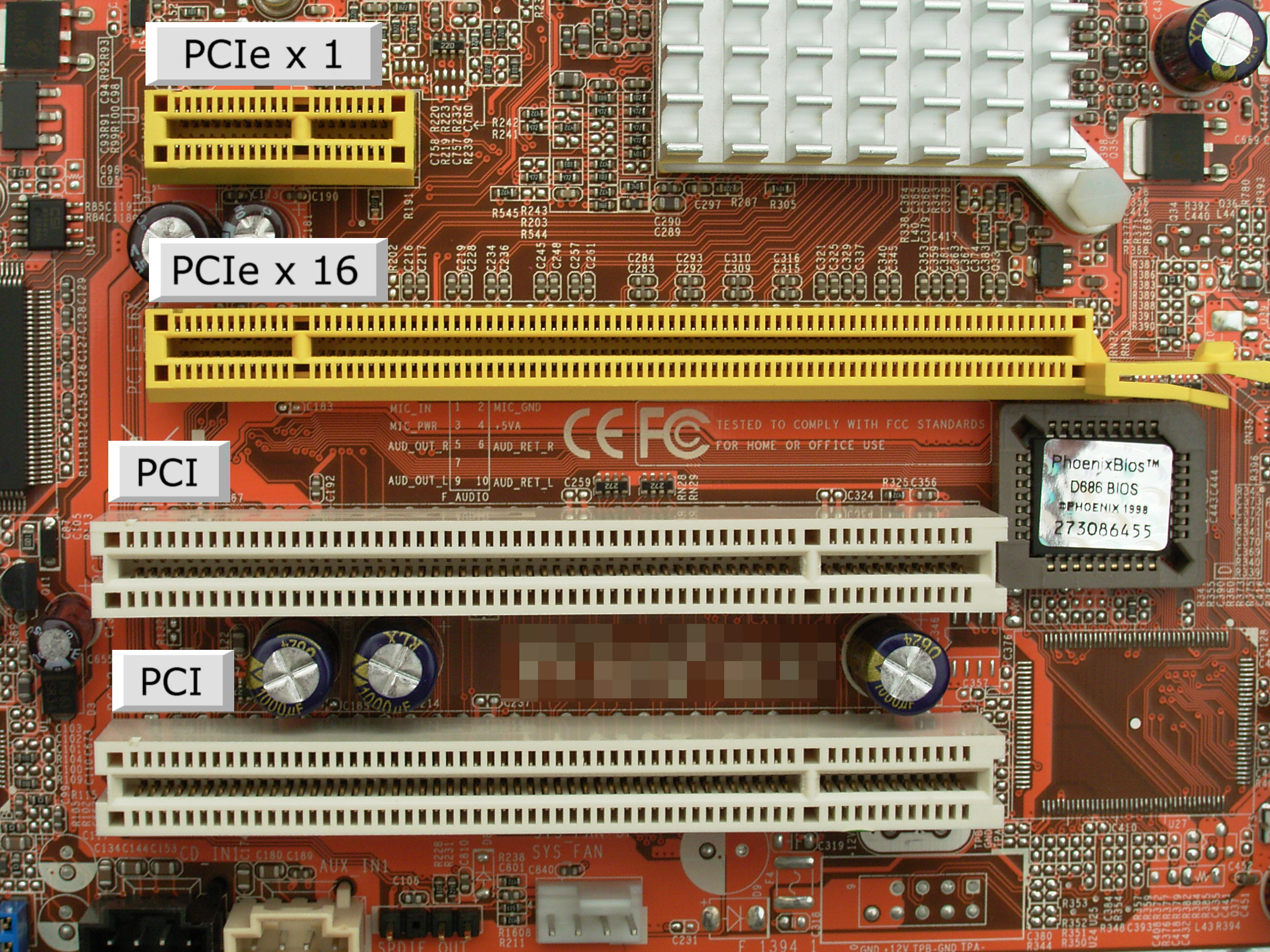 <p>PCIe (Peripheral Component Interconnect express). </p>