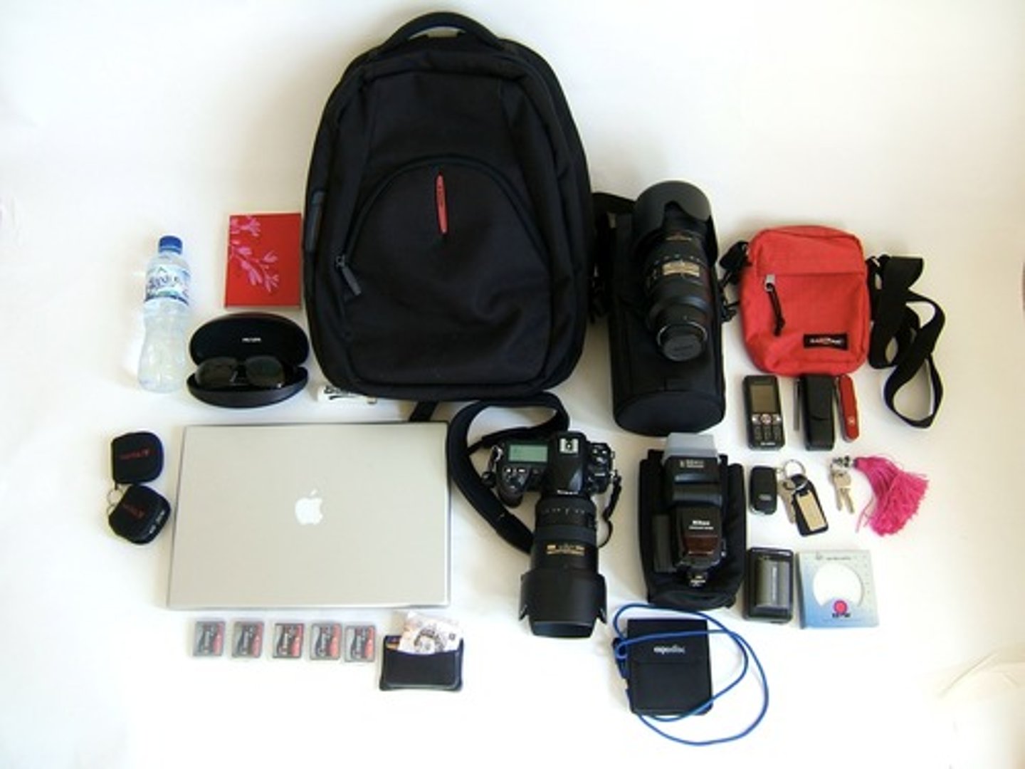 <p>Provide/ equip</p><p>munir/équiper</p><p>Doter un bureau de micro-ordinateurs</p>
