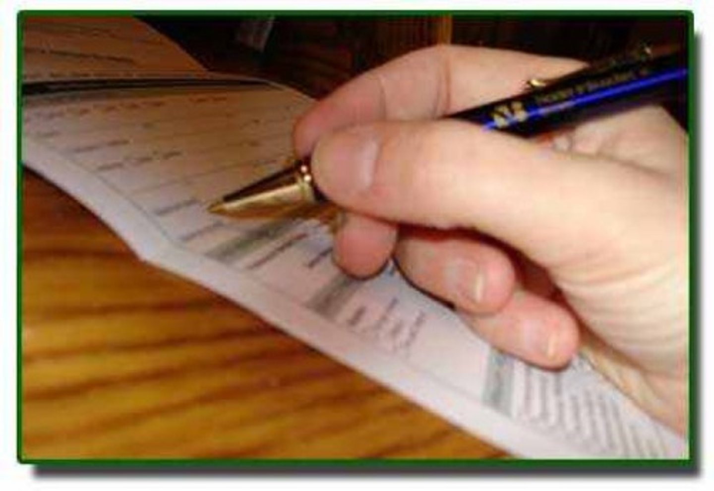 <p>to fill (out)</p>