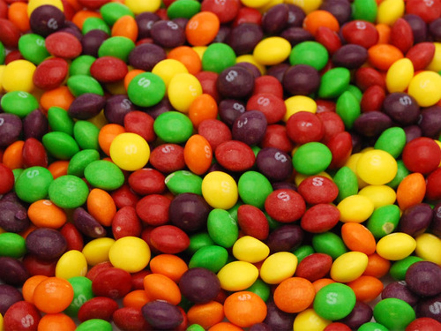 <p>(adj.) Showing great variety; composed of different elements or many colors</p><p>(n.) A jester's costume; a jester</p><p>Synonyms: (adj.) variegated, heterogeneous, diverse; (n.) fool</p><p>Antonyms: (adj.) homogeneous, monochromatic</p>