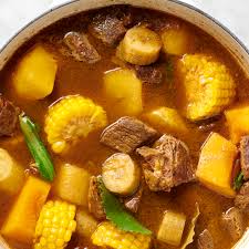 <p>Un estofado de carne y verduras típico de la cocina caribeña.</p>