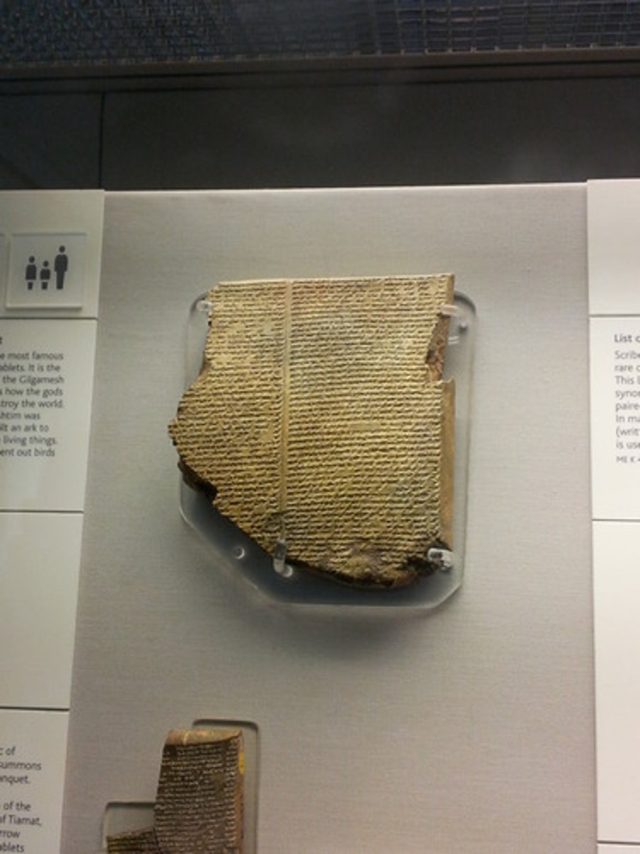 <p>A long narrative poem telling of a hero's deeds</p>