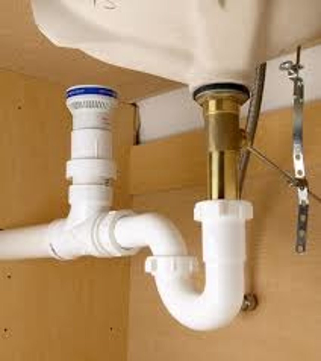 <p>Allows air into the valve, but does not allow sewer gasses out</p>