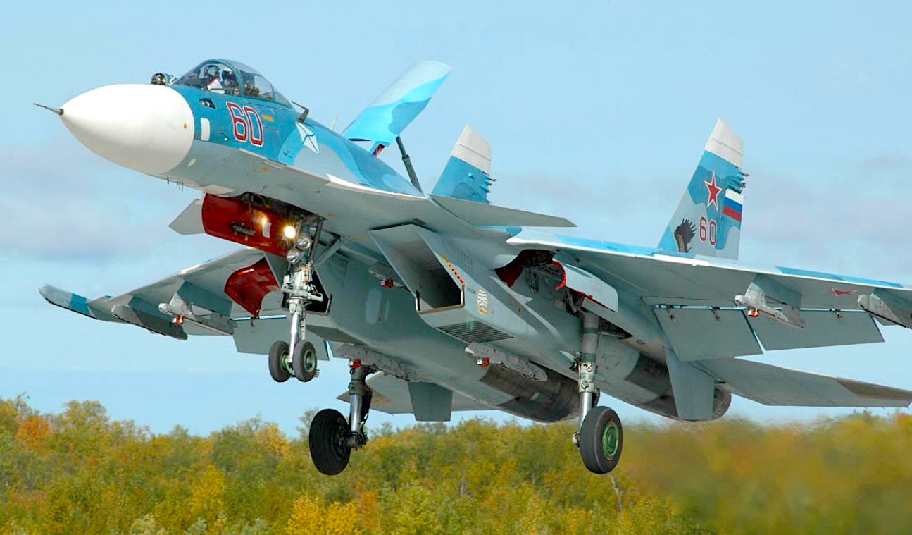 <p>FLANKER D, Sukhoi Su-33, Су-33 (Single seat, Airbrake, Canards, Wing folds)</p>