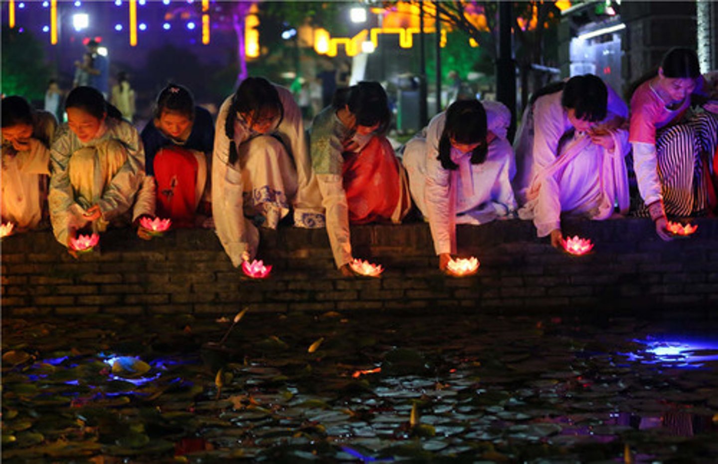 <p>During this holiday, it is thought that the spirits of the deceased emerge from the underworld on the 15th day of the seventh month. Celebrants make offerings to their ancestors and the gods in order to expiate their sins.</p>