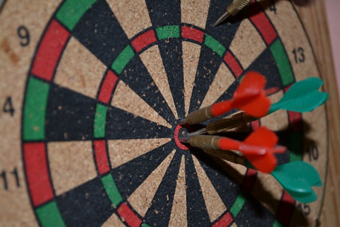<p>darts</p>