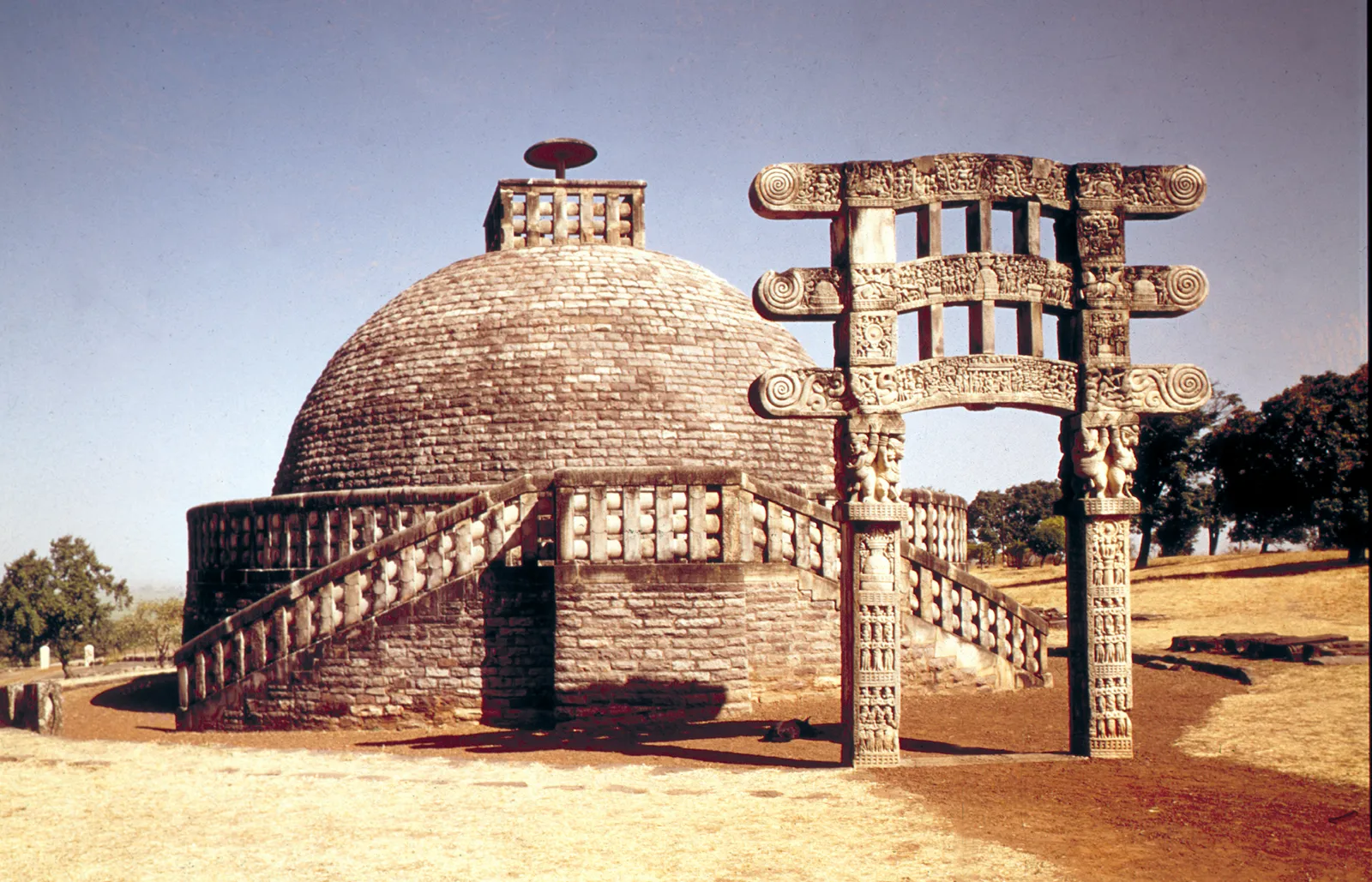 <table style="minWidth: 25px"><colgroup><col></colgroup><tbody><tr><td colspan="1" rowspan="1"><p><span>a sepulchral monument—a place of burial or a receptacle for religious objects (Buddha’s relics). At its simplest, a stupa is a dirt burial mound faced with stone.</span></p></td></tr></tbody></table>