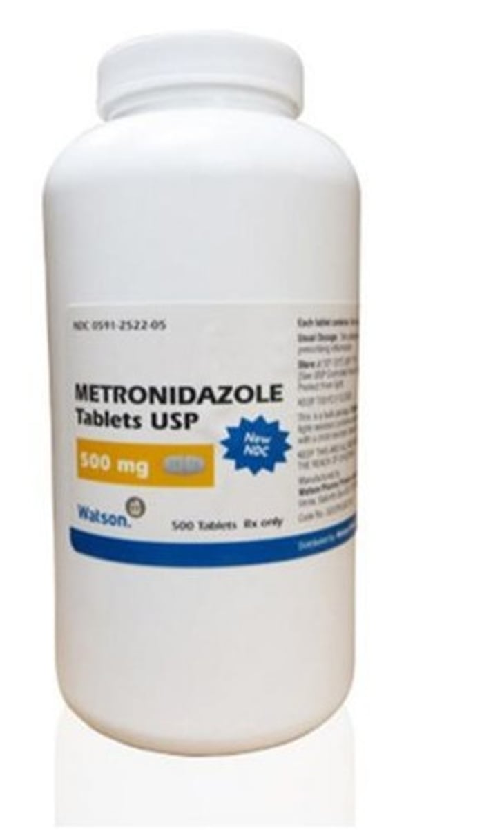 <p>metronidazole (Flagyl)</p><p>Giardia tx, also used for Colitis</p>