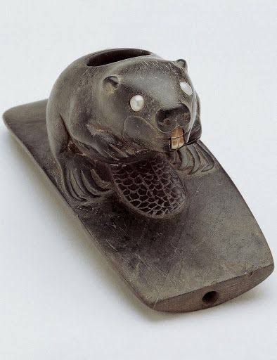 <p>Beaver Effigy Platform Pipe&nbsp;</p>