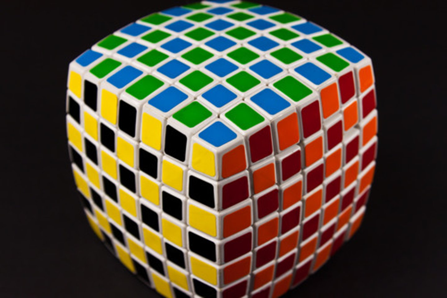 <p>the geometric or regular arrangement of something</p>