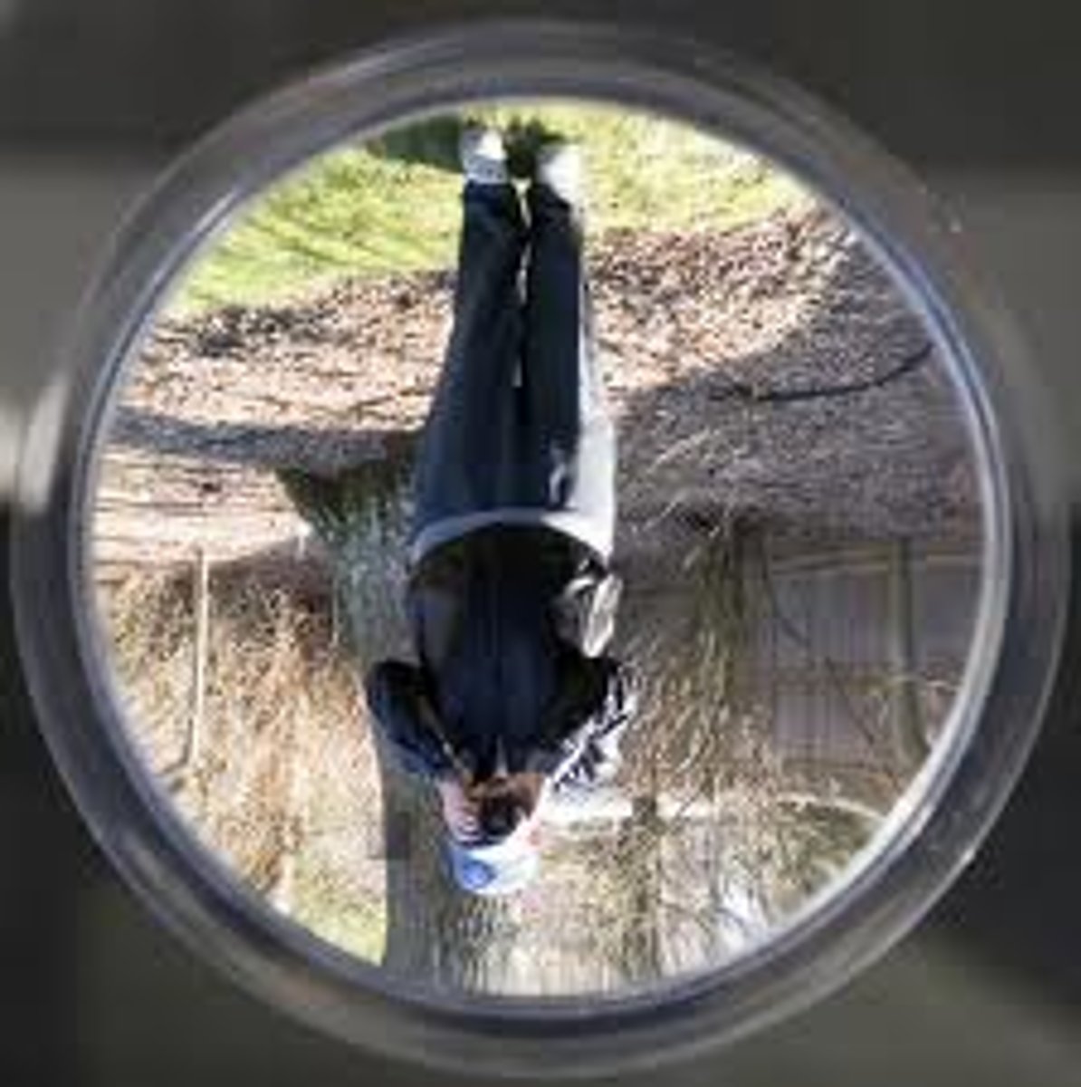 <p>reflects light, curved inward, converges light, If object is FAR:</p><p>the image appears small and upside-down; If object is CLOSE: image appears magnified and upright</p>