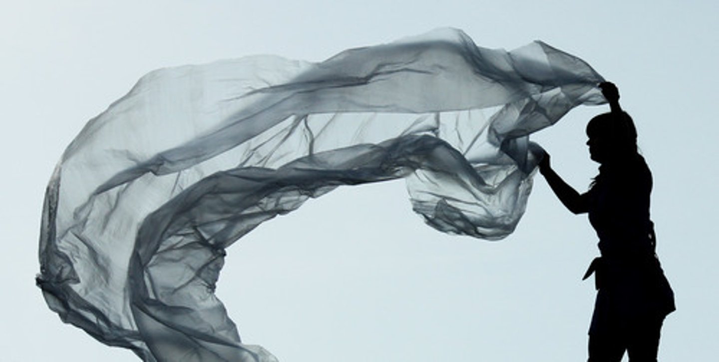 <p>(adj.) Thin, light, delicate, insubstantial, (n.) a very thin, light cloth</p>