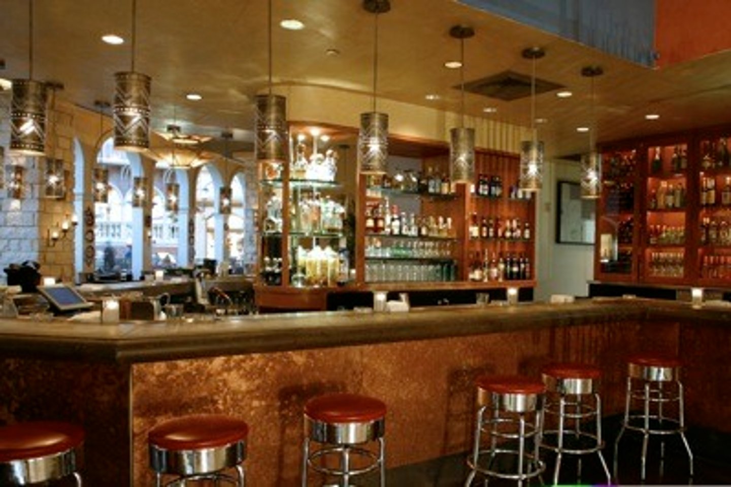 <p>bar</p>