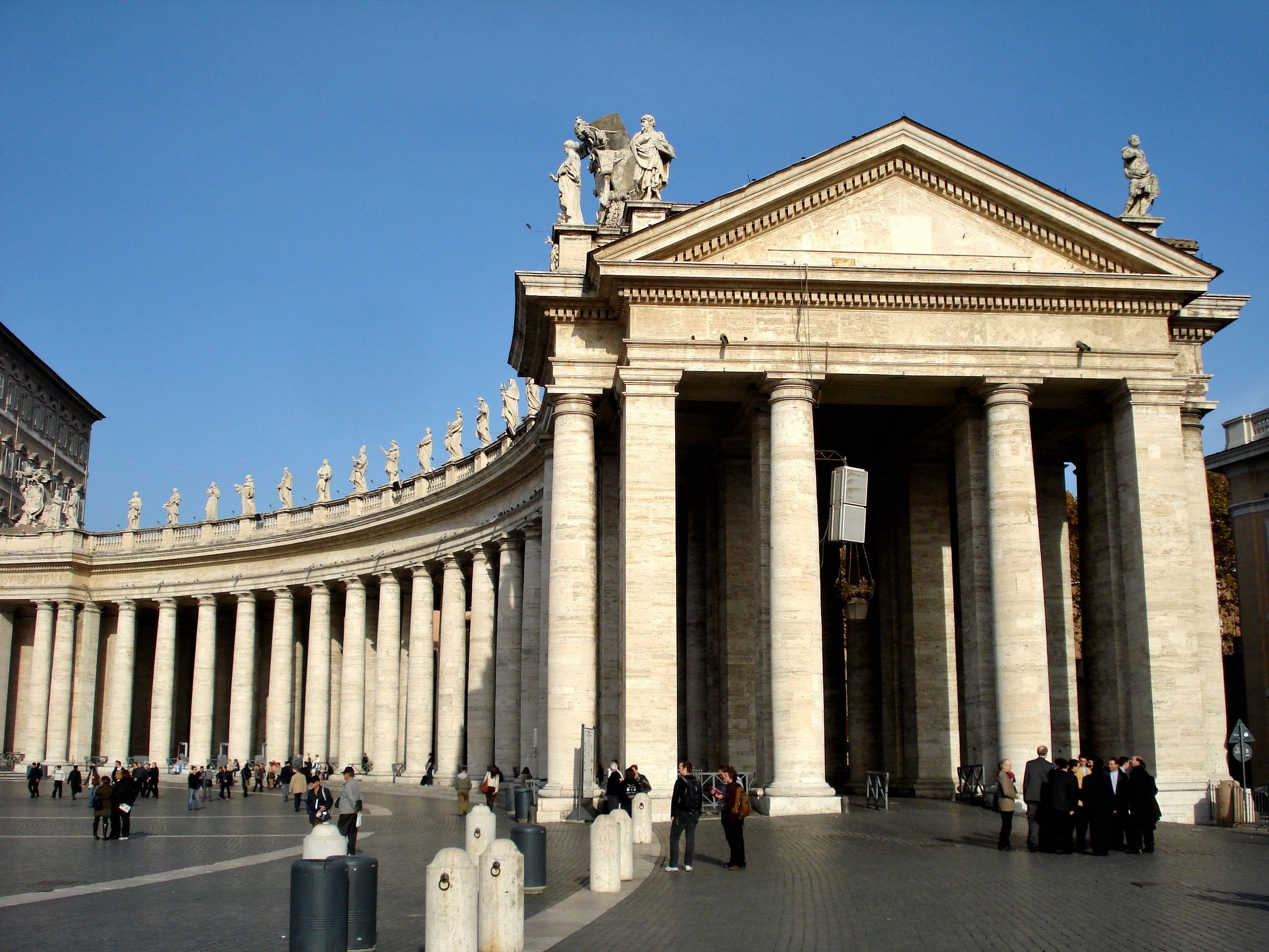 <p><span>Gian Lorenzo Bernini - Saint Peter's Square and Colonnades at Piazza San Pietro</span></p><ul><li><p>1656-67</p></li><li><p>Holy See (Vatican City)</p></li><li><p>church, Baroque style</p></li></ul>