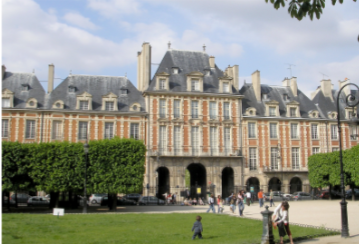 <p>Who was the patron for the Place Royale?</p>