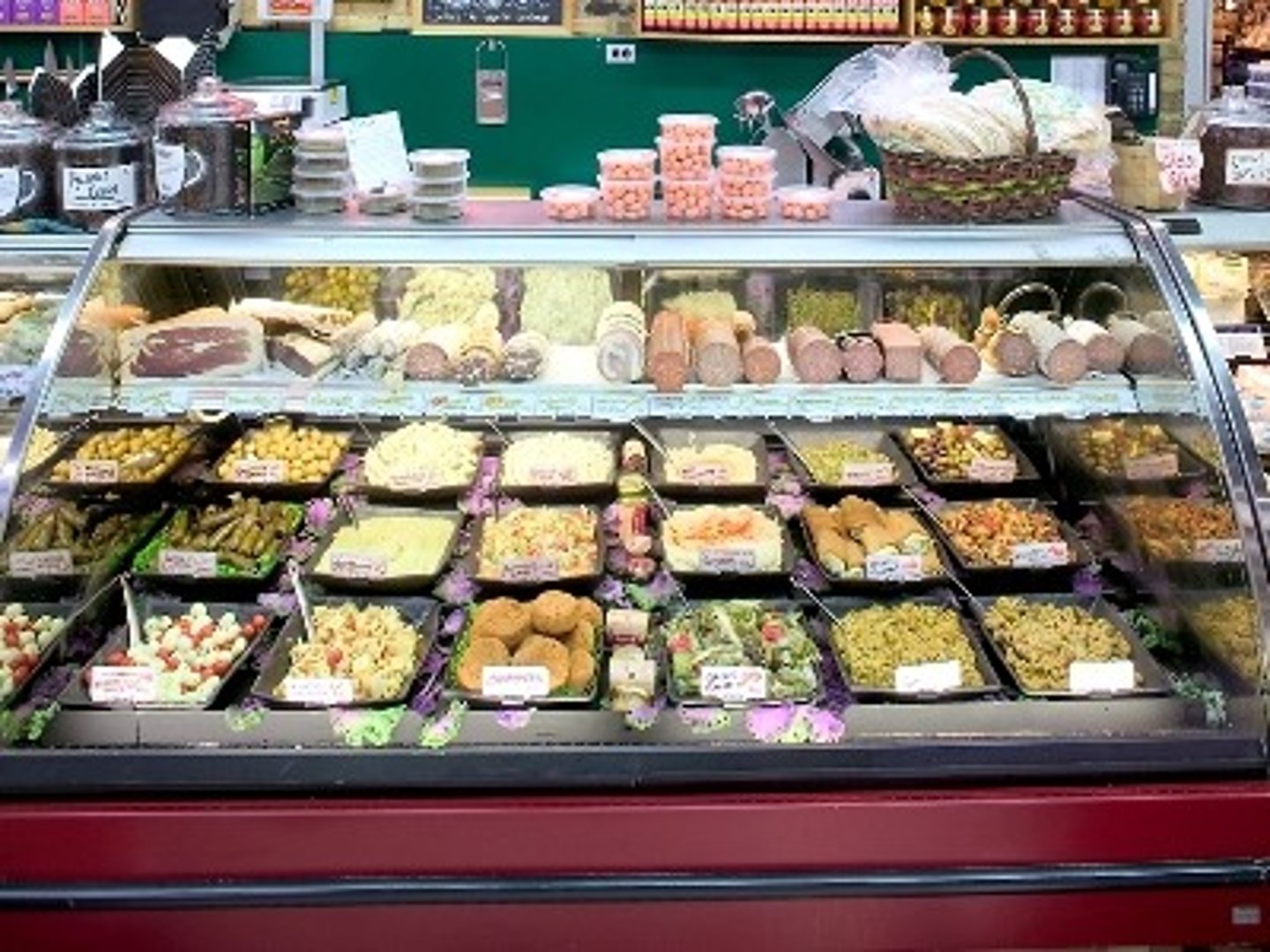 <p>deli</p>
