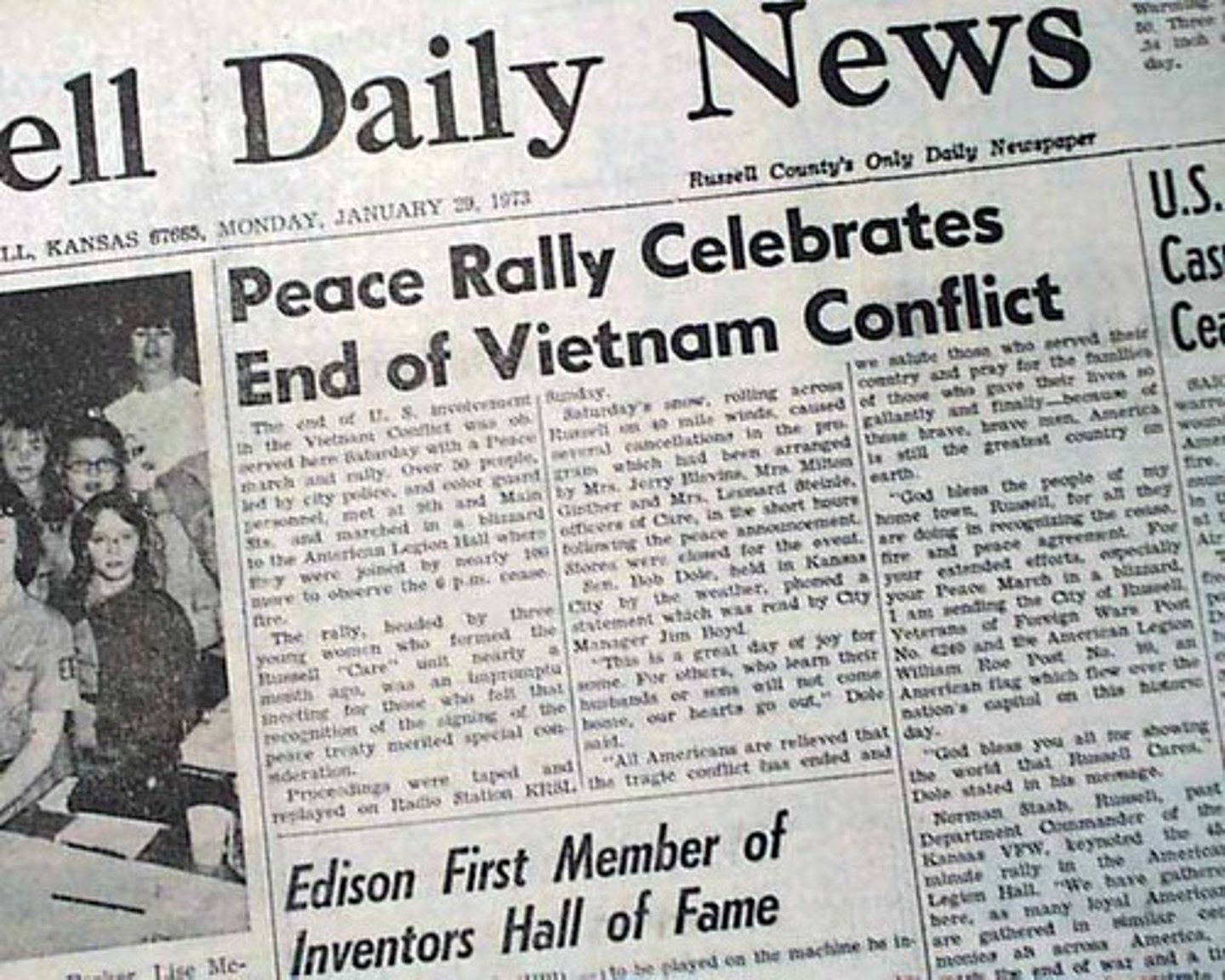 <p>1973 peace agreement between the United States, South Vietnam, North Vietnam, and the Vietcong that effectively ended the Vietnam War.</p>