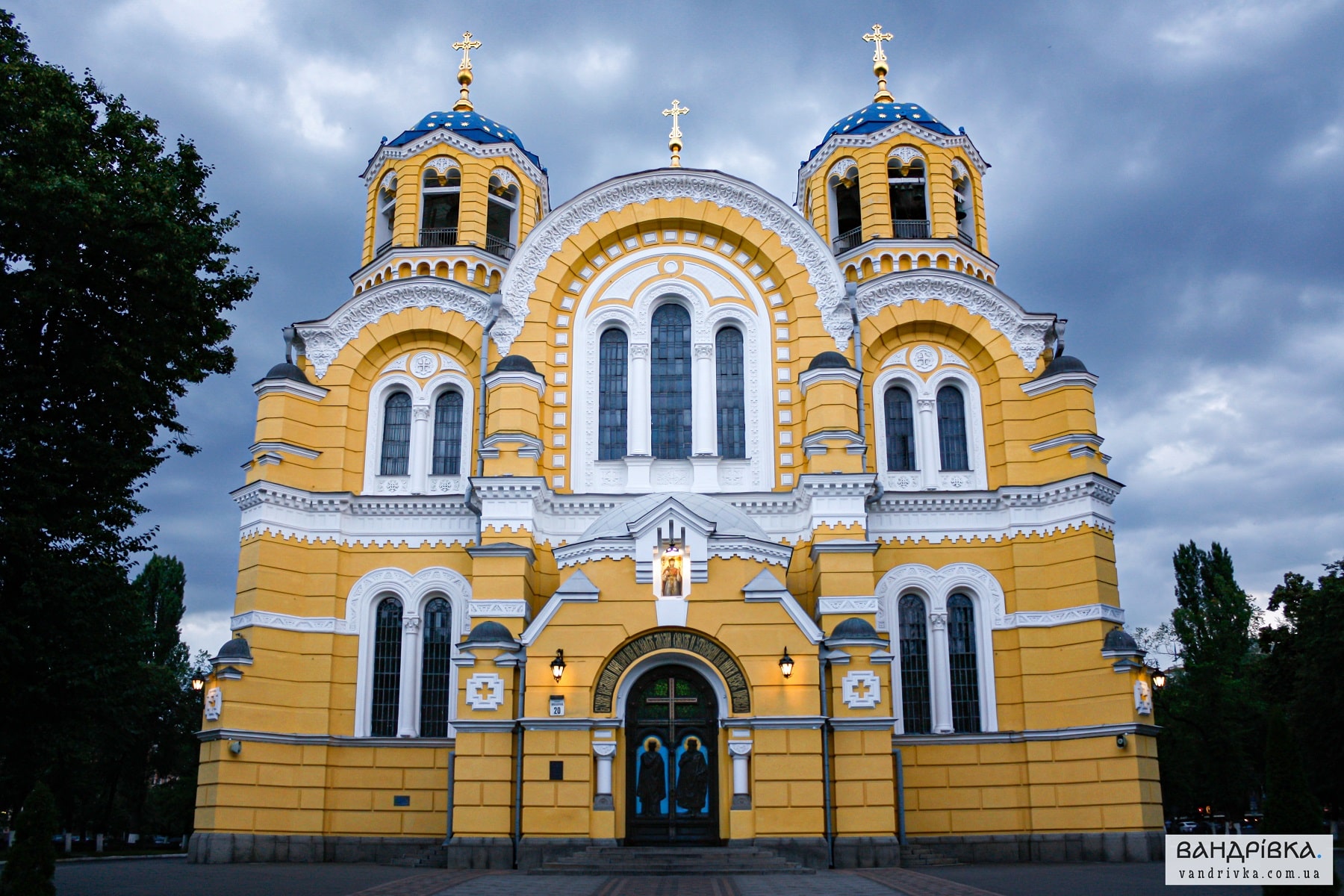 <p>Володимирський собор у Києві, 1862-1896 рр.</p><p>Стиль: старовізантійський</p>