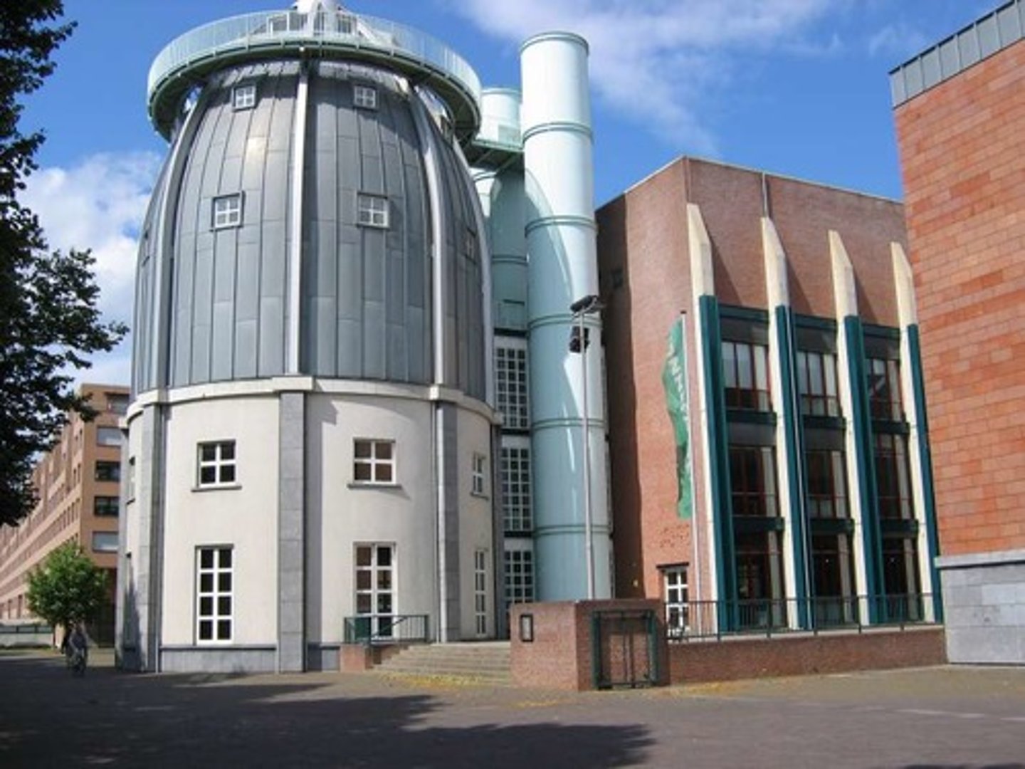 <p>Aldo Rossi</p><p>(Neo Modernism)</p>